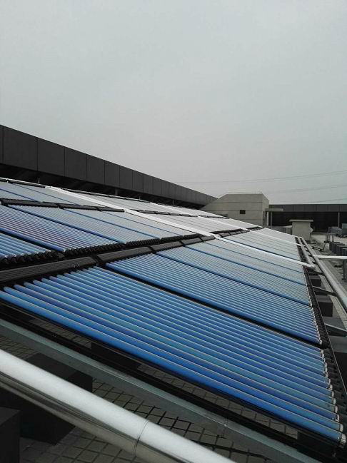 东航飞行员培训中心热管太阳能项目