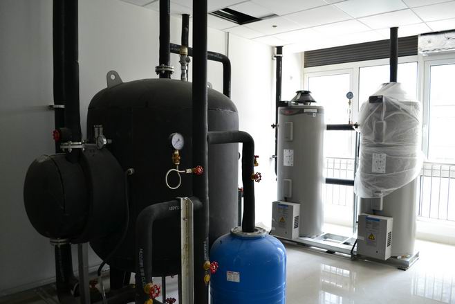 容积式燃气热水系统