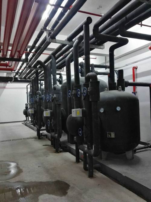 设备间容积式换热器